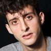 Daniel Ibáñez as Piernas