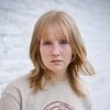 Janaïna Halloy Fokan as Ariane