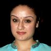 Sonia Agarwal as Selvi