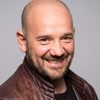 Sacha Petronijevic as Pietr