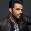 Jitin Gulati as Sarfaraz