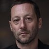 Oliver Broumis as Galerist Lachner