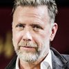 Mikael Persbrandt as Frank