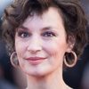 Jeanne Balibar as Madame Longrée (voice)