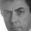 Giovanni Mauriello as Elio