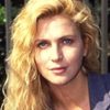 Ramona Dell'Abate as The Dentist's Secretary