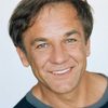 Peter Davor as Journalist Wahrig