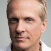 Patrick Fabian as Alastaire