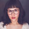 Jacqueline Guillén as Store clerk