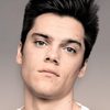 Theo Trebs as Felix Hartung