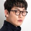 Lee Hae-woon as Reporter Han