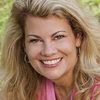 Lisa Whelchel as Self