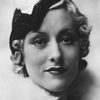 Vanda Gréville as Miss Betty(Wanda Greville)