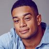 Gui DaSilva-Greene as Officer John Locke