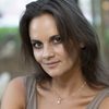 Petra Hartai as Gréta