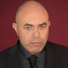Herbert Siguenza as Victor Validus
