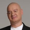 Yevhen Koshovyi as классный руководитель