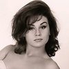 Liana Orfei as La domatrice di leoni