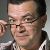 Zbyšek Pantůček as Tyčka (voice) / Slídil (voice)