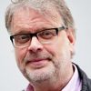 Hans Rosenfeldt as Glenn
