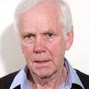 Jeremy Bulloch as Tom Mitchell