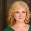 Inga R. Wilson as Mom in Line (as Inga Wilson)