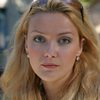 Lesia Samaieva as Neighbor Nadya