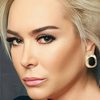Özlem Savas as Hayat Kadini