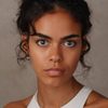 Madeleine Akua as Daisy