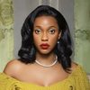 Efe Irele as Teniola