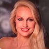 Anneline Kriel as Kandy Kane