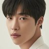 Woo Do-Hwan as Shaman Jangsung