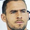 Jack Kesy as Leon