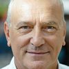 Simon Greenall as Twins (voice)