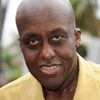 Bill Duke as Detective Scott