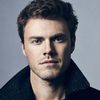 Blake Cooper Griffin as Thomas Carmichael