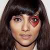 Sampda Sharma as Kråke med rød lue (voice)