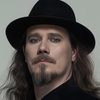 Tuomas Holopainen as Tom Whitman - age 47