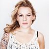 Catherine Urbanek as Michelle