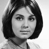 Valentina Malyavina as Masha (as V. Malyavina)