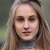 Francesca Amodio as Allieva