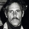 Bruce Dern as Richie Jacobs