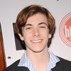 Henry Hodges as Mudbud (voice)