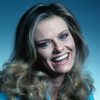 Brooke Bundy as Linda Travis
