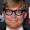 Mike O'Connell as Stu