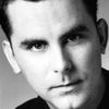 Dirk Hunter as Thomas Perryman