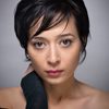 Pooneh Hajimohammadi as Suri