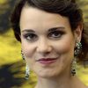 Camille Rutherford as L'actrice qui joue dans Macbeth