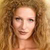 Domiziana Giordano as Noemi