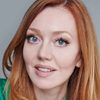 Katharine Bennett-Fox as Julia